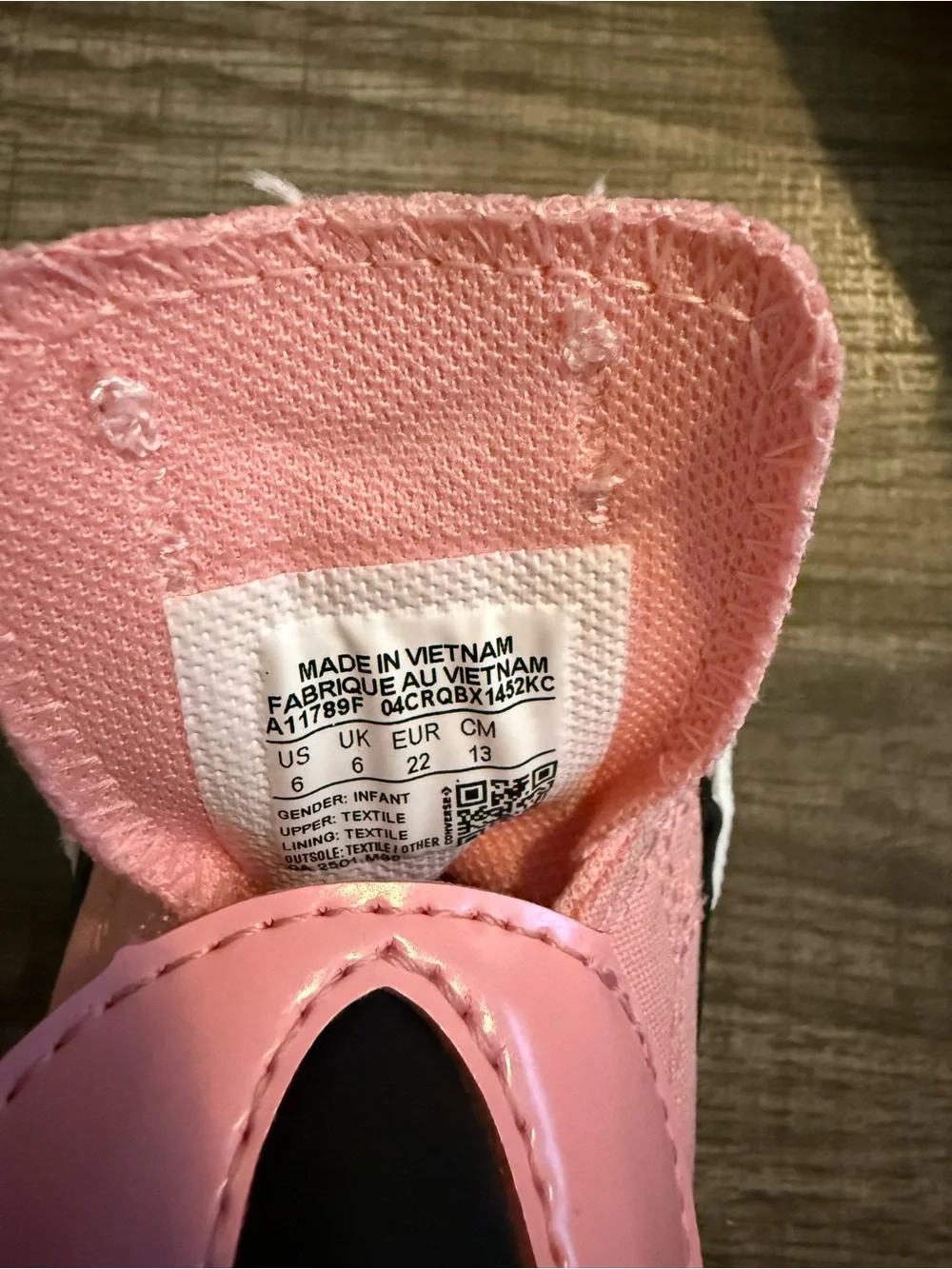 Converse Kids Pink Slip-On Sneakers with Flamingo Face